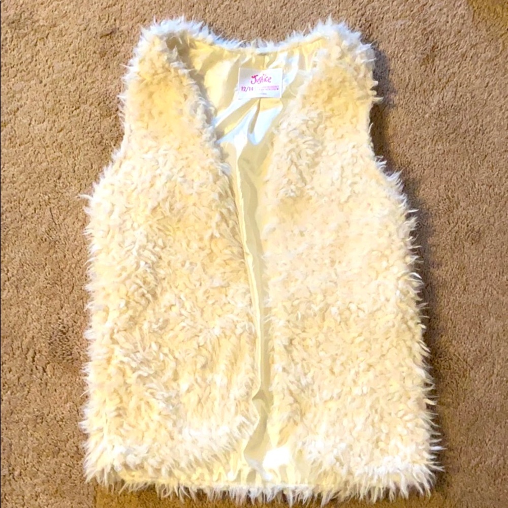 Girls white faux fur vest